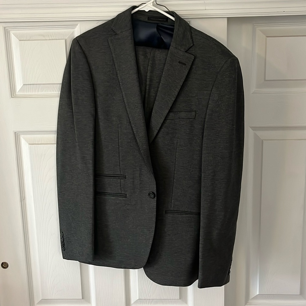 Calvin Klein men’s slim fit suit